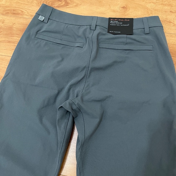 Lululemon Men ABC Trouser 30" x 30" Slim Fit Gray New With Tag - Picture 3 of 7
